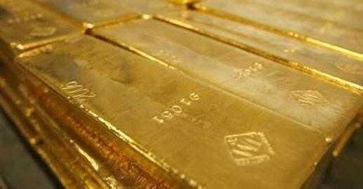  Dolar Menguat Tunggu Voting RUU Kesehatan, Harga Emas Melemah Lagi