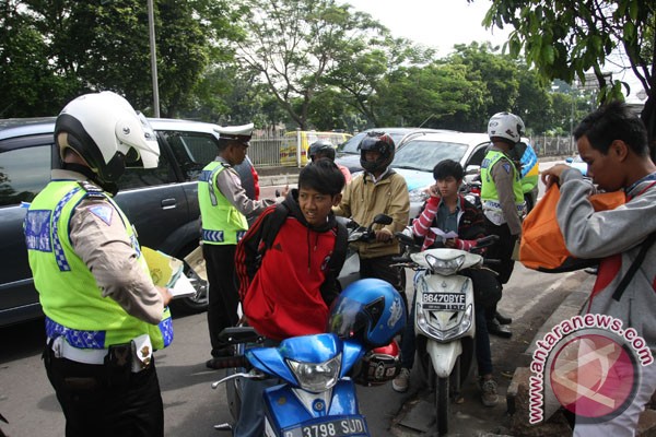  3.000 Kendaraan Bermotor di Bima Menunggak Pajak
