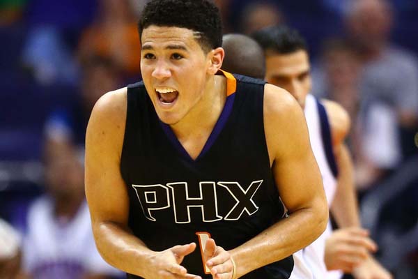  Bikin Sejarah di Basket NBA, Devin Booker Selalu Mengenangnya