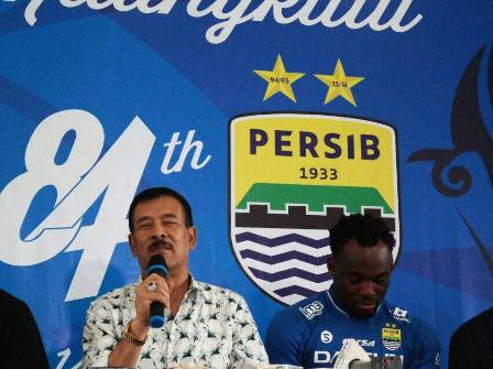  Umuh Tawarkan Essien Apartemen Atau Rumah Pribadinya