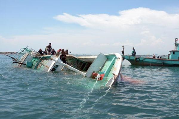  Penangkapan Ikan Ilegal : 2 Kapal Asing Segera Ditenggelamkan
