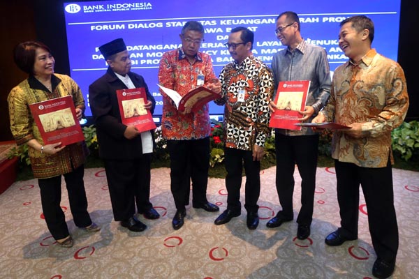  FOTO: BI Jabar Kerjasama Dengan 5 Perbankan Untuk Layanan Penukaran dan \"Clean Money Policy\"