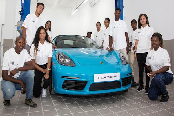  Porsche Buka Pusat Pelatihan dan Perekrutan di Afrika Selatan