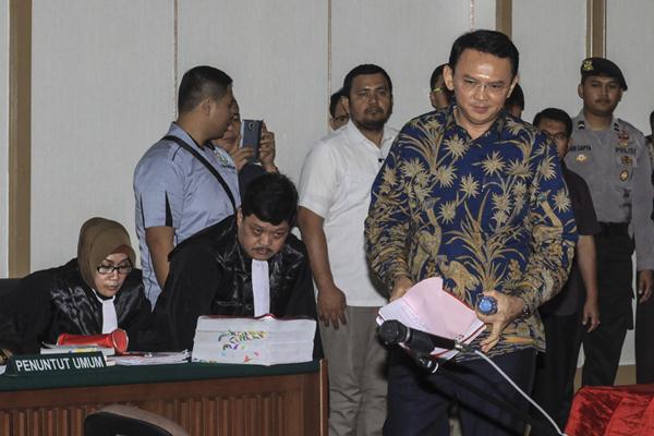  Sidang Ahok ke-17 : Jaksa Siapkan Banyak Bukti
