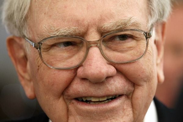  Dari Pelaku Pengeboman St. Petersburg Diidentifikasi hingga Wajah Warren Buffett Mejeng di Botol Kaleng Minuman Bersoda