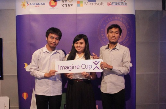  Aplikasi Hoax Analyzer Karya Tim CIMOL ITB Melaju ke Final Microsoft Imagine Cup 2017