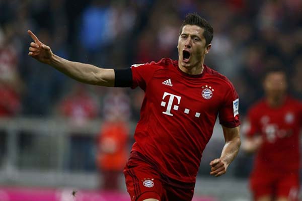  Lewandowski Lewati Aubameyang Top Skor Bundesliga