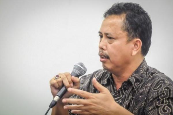  Novel Baswedan Disiram Air Keras : IPW Desak Polisi Ungkap Otak &amp; Motif  Teror