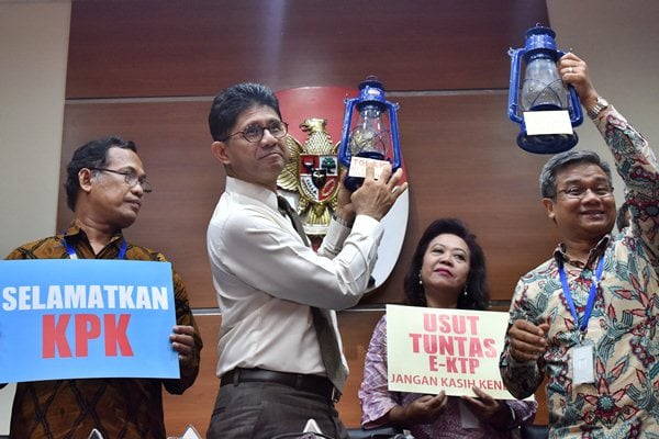  Disiram Air Keras, Novel Baswedan Dirawat Intensif