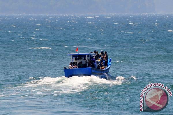  Gus Ipul Imbau Angkutan Perahu Perhatikan Cuaca Saat Beroperasi