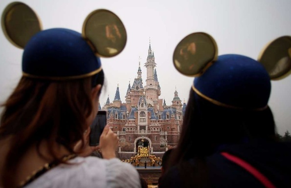  Istana Restui Pembangunan Disneyland di Boyolali