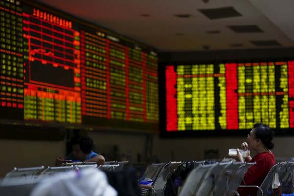  BURSA CHINA: Regulator Ancam Aksi Spekulatif, Indeks Shanghai Composite Melemah