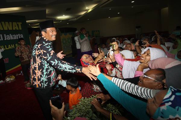 PILGUB DKI 2017 : Heboh Bagi Sembako, Ini Komentar Djarot