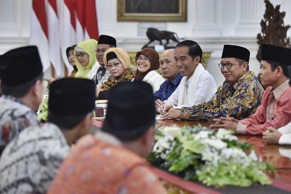  PILGUB DKI 2017 : Jokowi Minta Ulama Bikin Suasana Kondusif