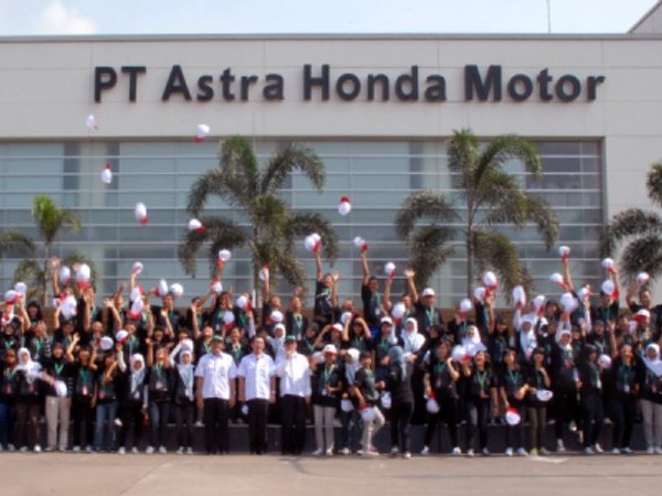  Triwulan I/2017, Motor Honda Kuasai Pasar 77%