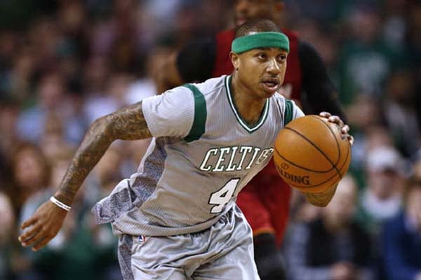  Basket NBA: Adik Meninggal Kecelakaan, Isaiah Thomas Tetap Tampil Hebat