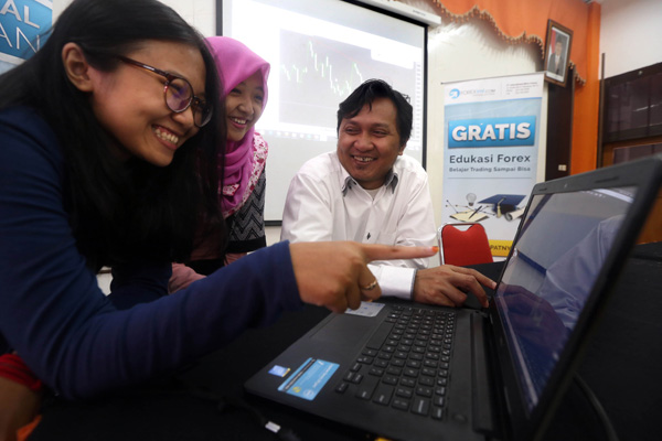  FOTO: FOREXimf.com Gelar Edukasi Perdagangan Berjangka di Poltekpos