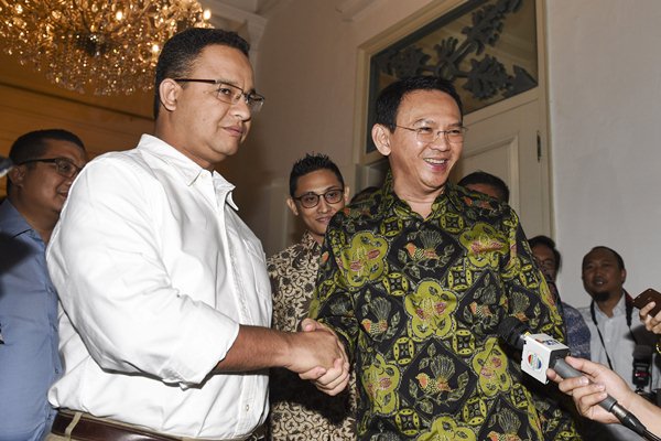  Anies Baswedan Bertemu Ahok di Balai Kota