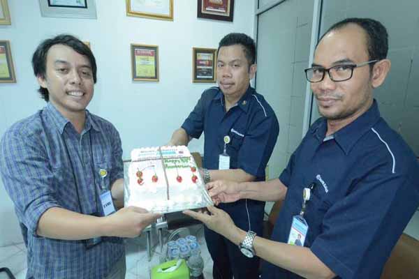  Trend Kinerja BPD Kalbar 2016 Positif