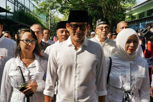  Anak Ingatkan Sandiaga Bangun Stadion Sekelas Old Traford