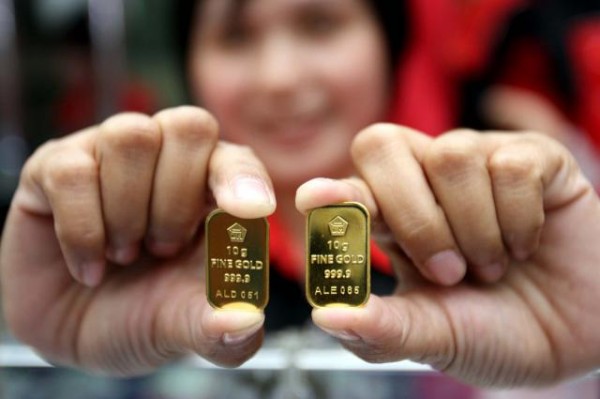  HARGA EMAS 21 APRIL: Spot Comex Turun 0,80 Poin ke 1.283