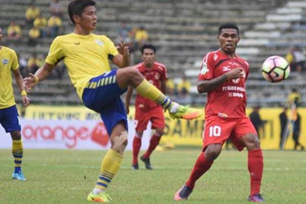  Hasil Liga 1: Semen Padang Hajar Persegres di Gresik