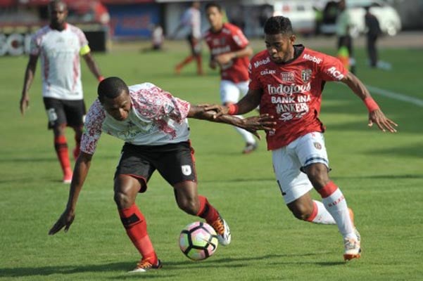  Hasil Liga 1: Persipura Gilas Bali United 2-1