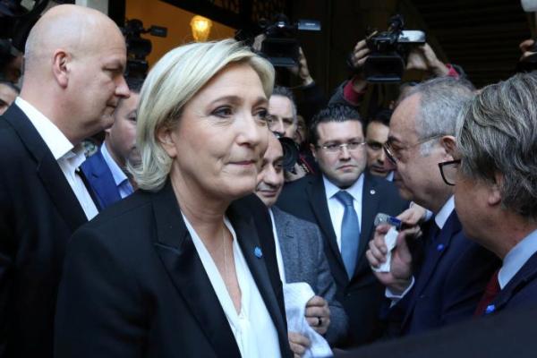  Jelang Pilpres Prancis Putaran Kedua, Le Pen Undur Diri Dari Partainya