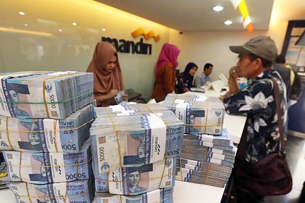  Kredit Bermasalah Bank Mandiri Meningkat