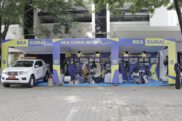  Bea Cukai Kudus Gelar Student Festival 2017