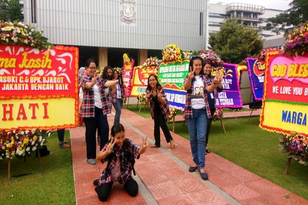  Kantor Ahok Seolah-olah Jadi Arena Festival Bunga