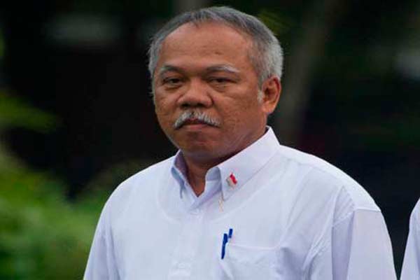  Menteri Basoeki Unjuk Kemampuan Gebuk Drum