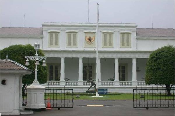  MAY DAY 2017 : Polisi Larang Massa Dekati Istana Negara