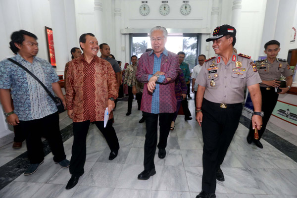  FOTO: Pengendalian Sembako: Jabar Diminta Pantau Produksi