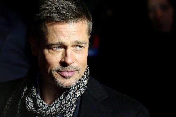  Brad Pitt Setop Minum Alkohol Setelah Bercerai