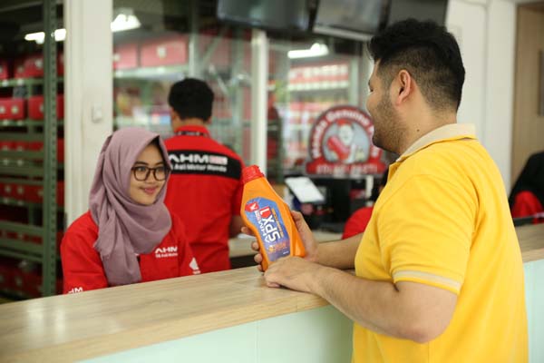  Honda Luncurkan Oli Mesin Sepeda Motor