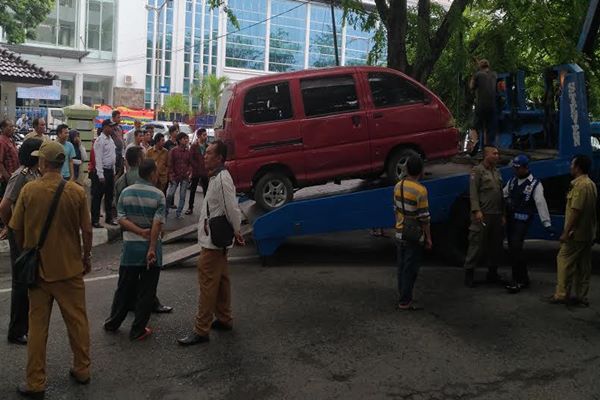  Razia PK5 Medan, Juru Parkir Mendadak Lenyap di Jalan