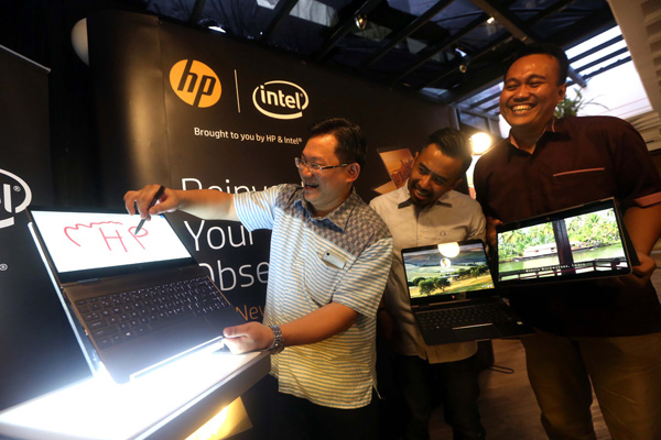  FOTO: HP Perkenalkan Spectre X360 ke Pasar Bandung