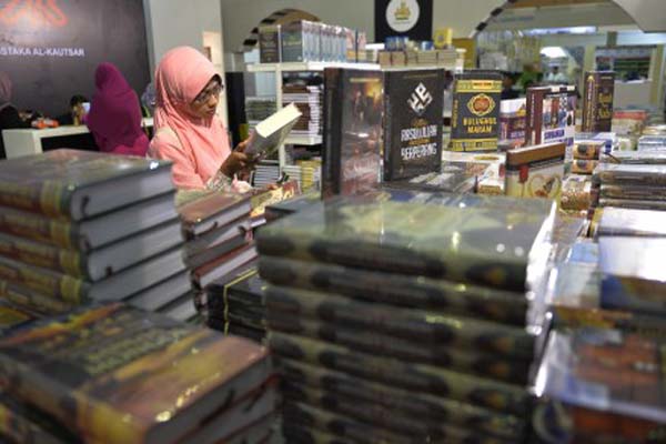  Pengunjung Padati Pameran Buku Islam IBF 2017
