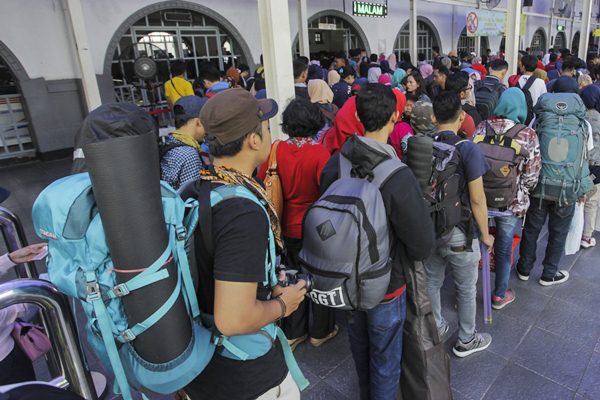  AKSI 55 : Penumpang Kereta Api Bisa Naik dari Stasiun Jatinegara