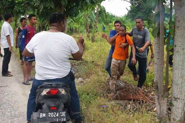  Ratusan Napi Rutan Sialang Bungkuk Kabur