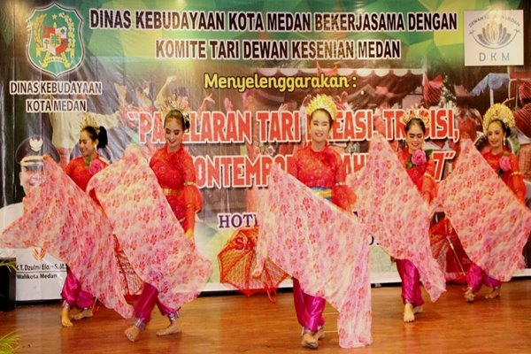  Pertunjukan Tari Medan, Lenggok Bulan Merindu Pukau Mata Pelajar