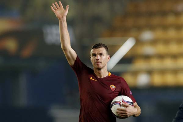  Tambah Dua Gol, Dzeko Sendirian Top Skor Serie A Tinggalkan Belotti