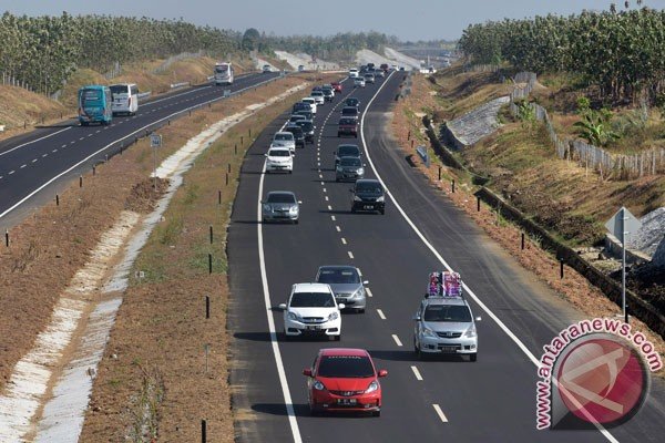  Surya Semesta & Nusa Raya Resmi Jual Konsesi Tol Cipali ke Astra Infra