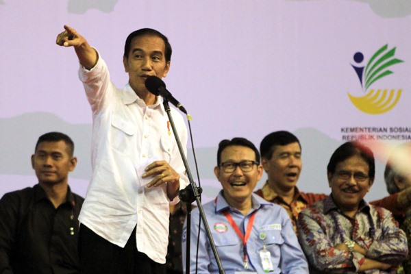  Jokowi Janji Akan Bangun Bandara Baru di Halmahera