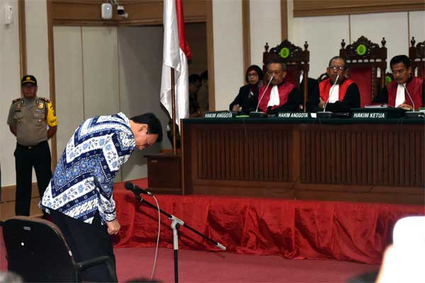  Vonis 2 Tahun Penjara, Ahok Nyatakan Banding