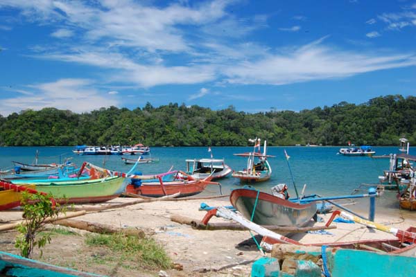  Pantai Sendang Biru Didorong Jadi Kawasan Perikanan Terpadu