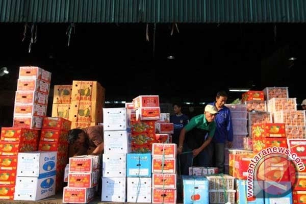  Pedagang Ingin Segera Miliki Pasar Buah Induk di Surabaya