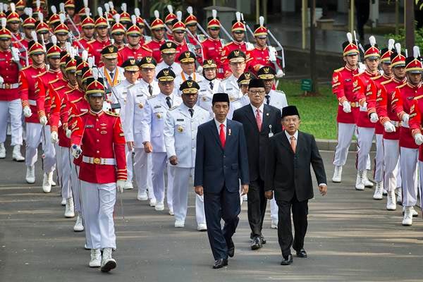  Pelantikan Gubernur dan Wakil Gubernur