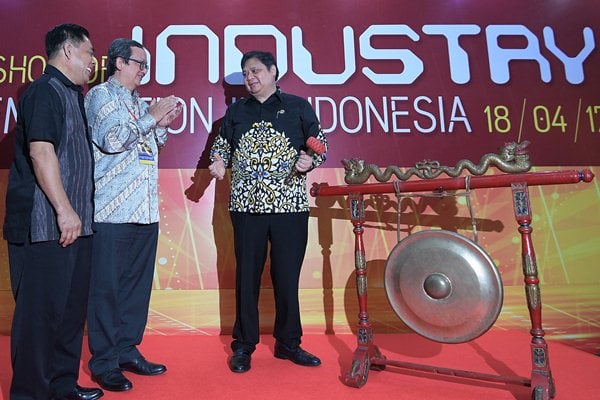  INDUSTRY 4.0: Pemerintah Siapkan Peta Jalan